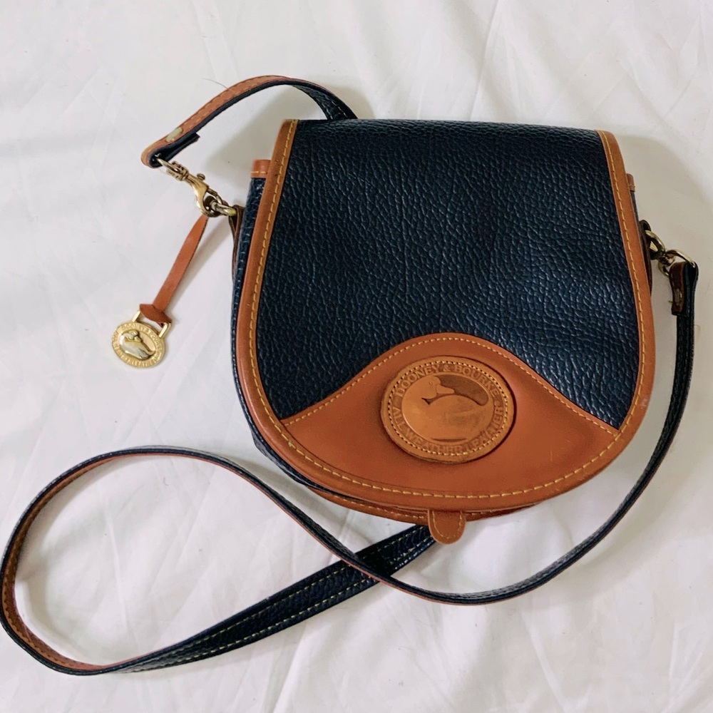 VINTAGE Dooney & Bourke AWL Small Crossbody